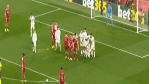 北京北汽在CBA常规赛中击败山东高速